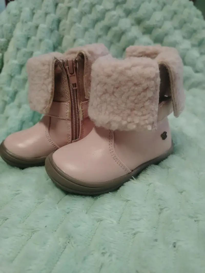 Botas de niña rosadas con forro de lana - 1
