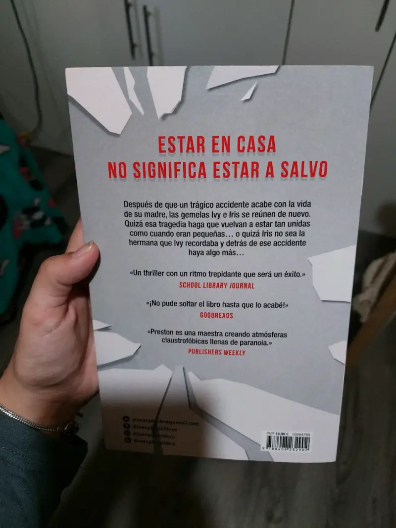 Libro 'La Gemela' de Natasha Preston - 4