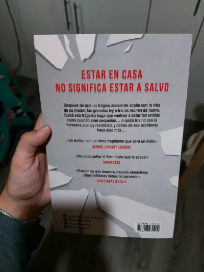 Libro 'La Gemela' de Natasha Preston - miniatura 4