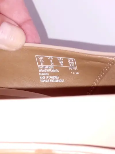 Zapatos 39 de Tacón Clarks Beige para Mujer - miniatura 4