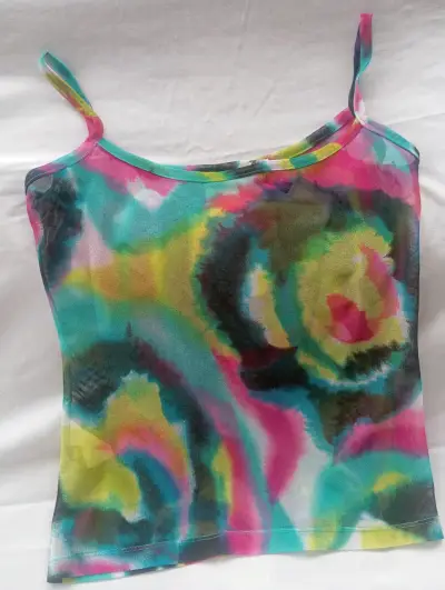 Top de tirantes multicolor estilo tie-dye - miniatura 1