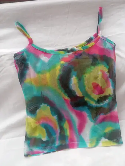 Top de tirantes multicolor estilo tie-dye - miniatura 2