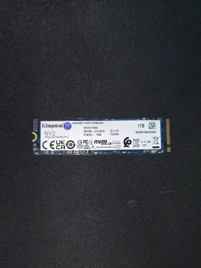Disco SSD Kingston NV2 1TB PCIe 4.0 NVMe - miniatura 1
