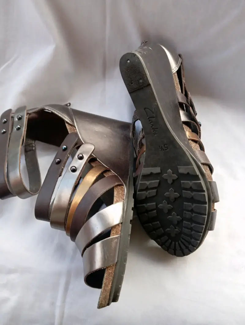 Sandalias de cuña metálicas para mujer - 4