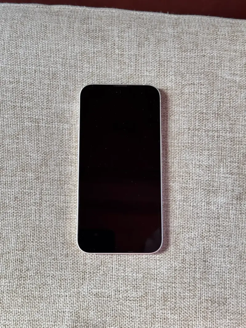 iPhone 13 256GB Blanco - 2