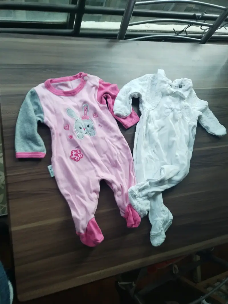 Conjunto de pijamas para bebé con diseño de conejo