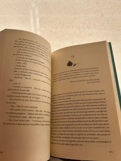 Libro 'El Vizconde Que Me Amó' de Julia Quinn - miniatura 3