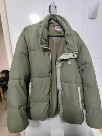 Chaqueta acolchada verde oliva BE Active - miniatura 2