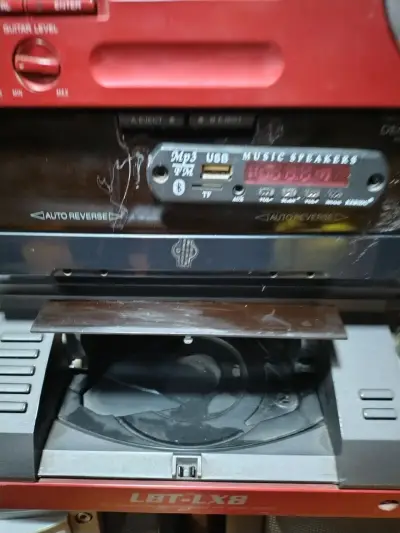 Sistema de sonido Sony con radio FM y USB - miniatura 2