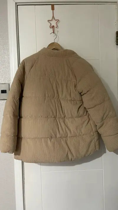 Puffer Raindoor beige talla M — 1/2 usos - miniatura 2