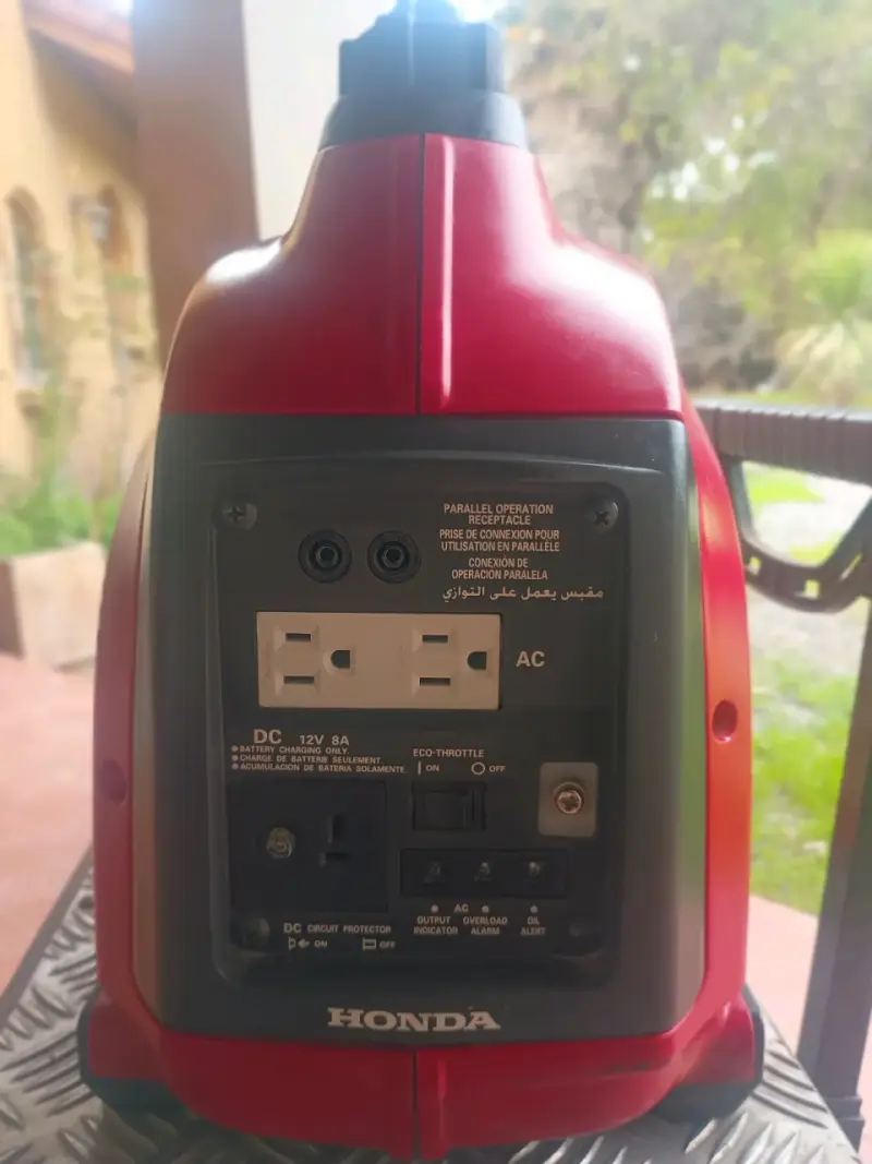 Generador Inverter Honda EU10i portátil - 3