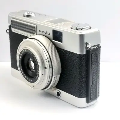 Cámara vintage Minolta Minoltina P Rokkor 35mm - miniatura 1