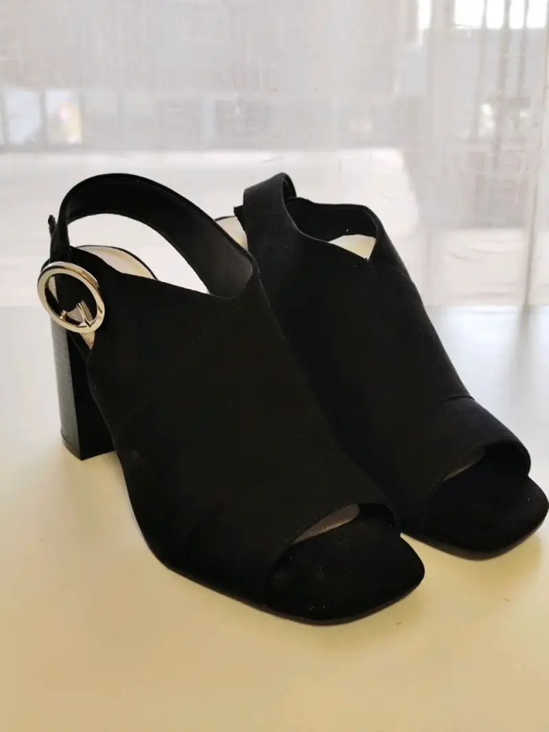 Sandalias de tacón alto negras Marquis - 1