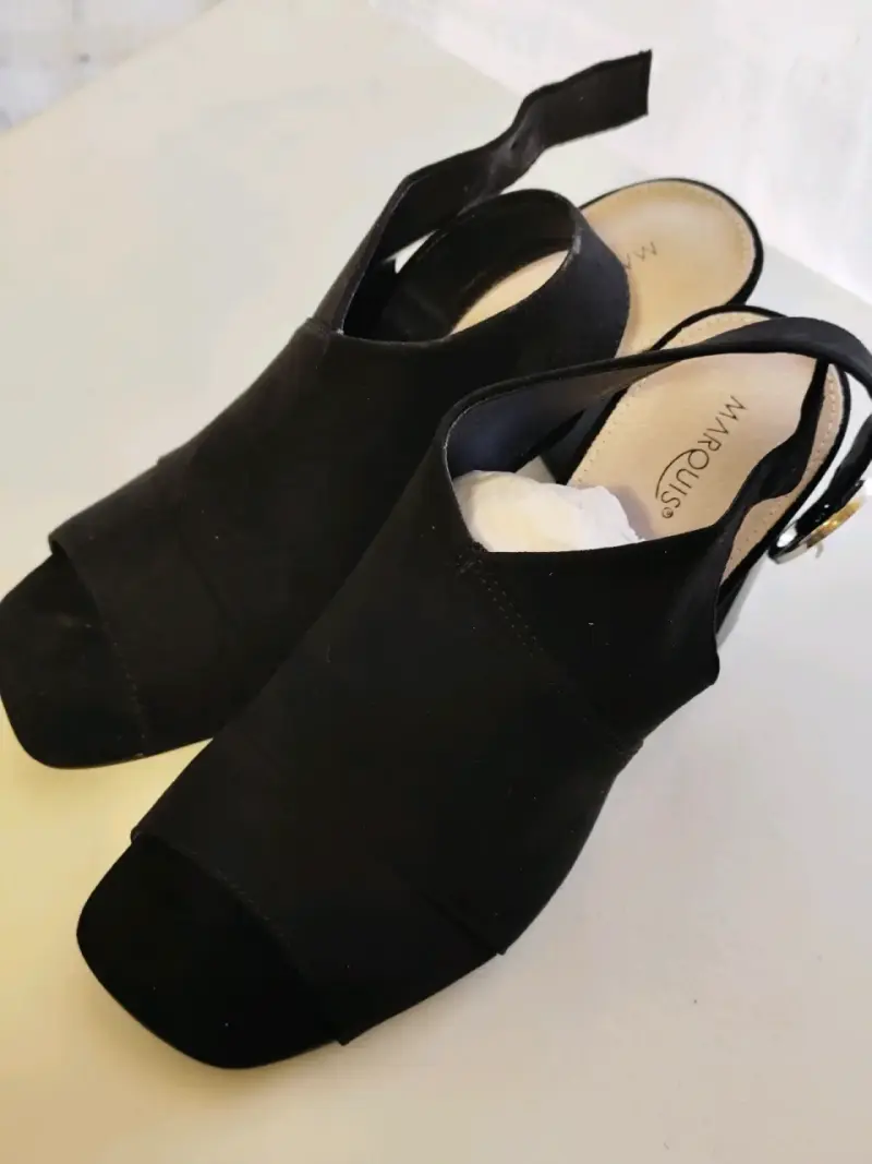 Sandalias de tacón alto negras Marquis - 5