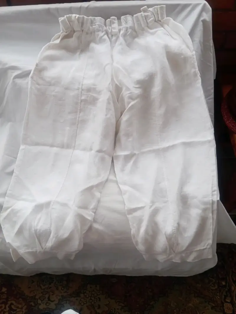 Pantalones blancos Privilege para mujer - 2