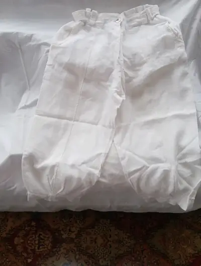 Pantalones blancos Privilege para mujer - miniatura 3