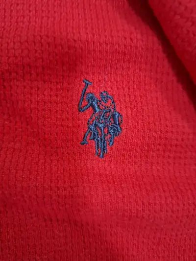 Polera manga larga roja U.S. Polo Assn para niño - miniatura 4