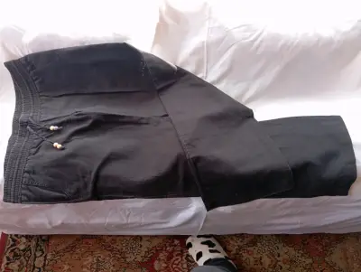 Pantalones negros casuales con cordón - miniatura 3