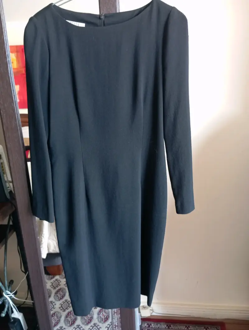 Vestido negro elegante de manga larga - 2