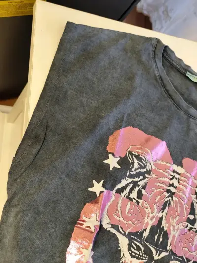 Polera gris con diseño de tigre Franca Fortuna - miniatura 3