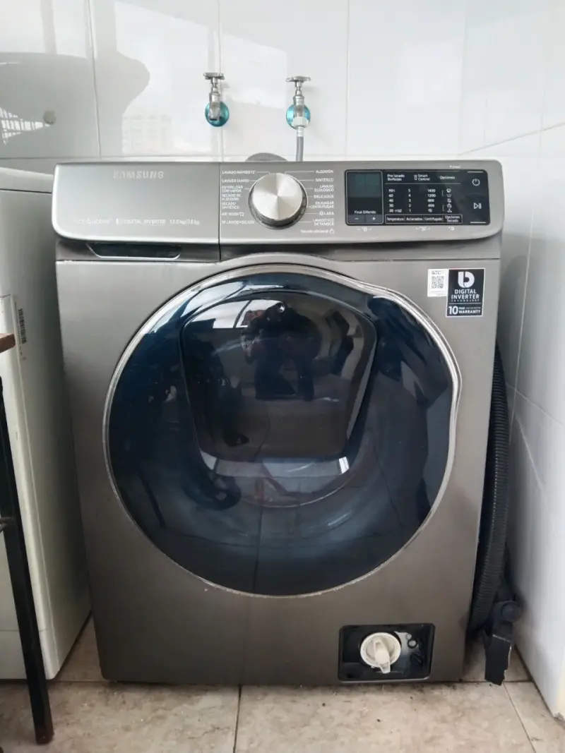 Lavadora Samsung EcoBubble 12kg Inoxidable