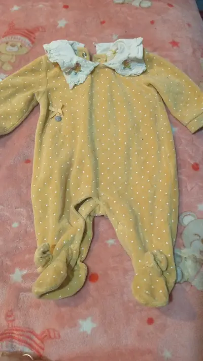 Chaqueta acolchada para bebé con capucha - miniatura 5