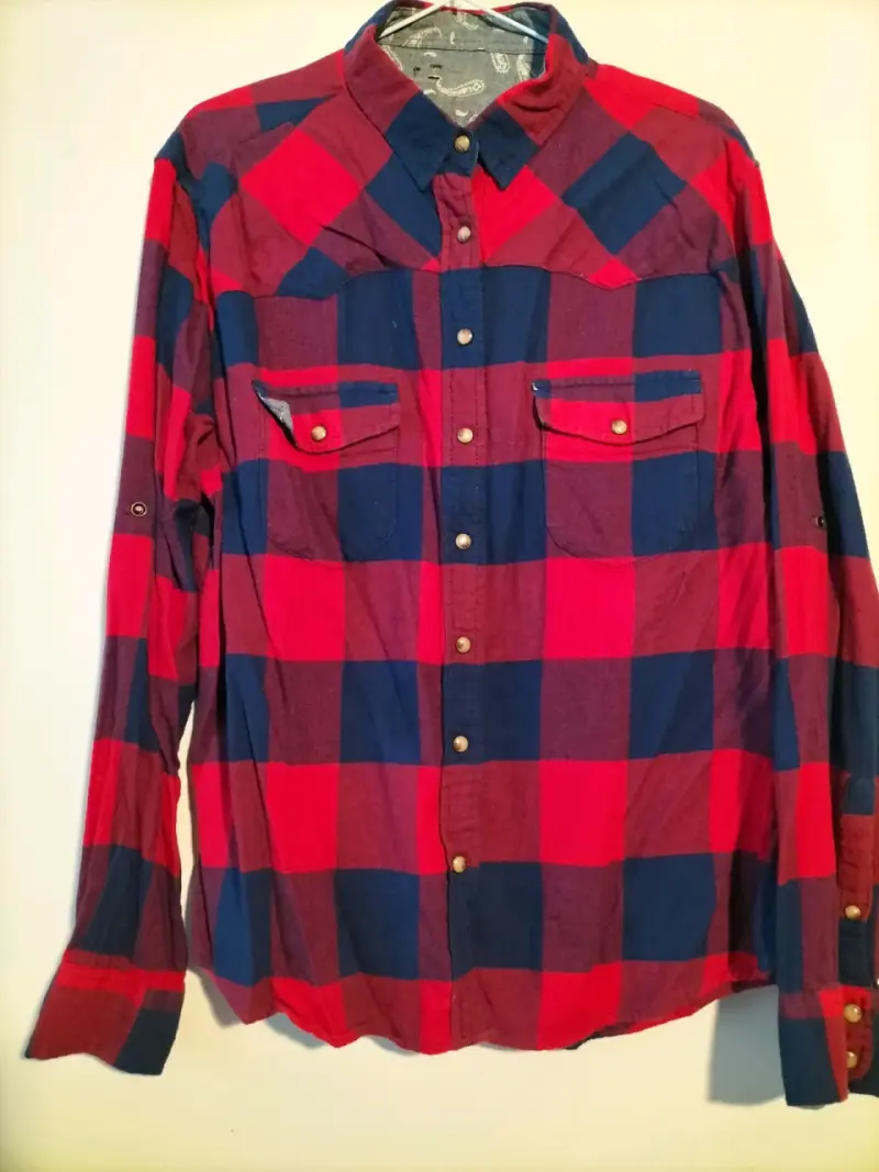 Camisa de franela a cuadros roja y azul - 2
