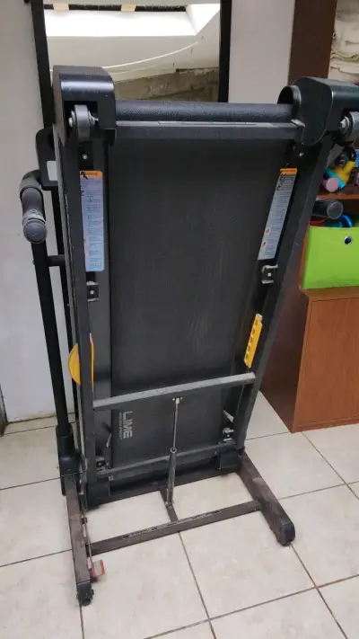 Caminadora eléctrica plegable LME en buen estado - miniatura 1