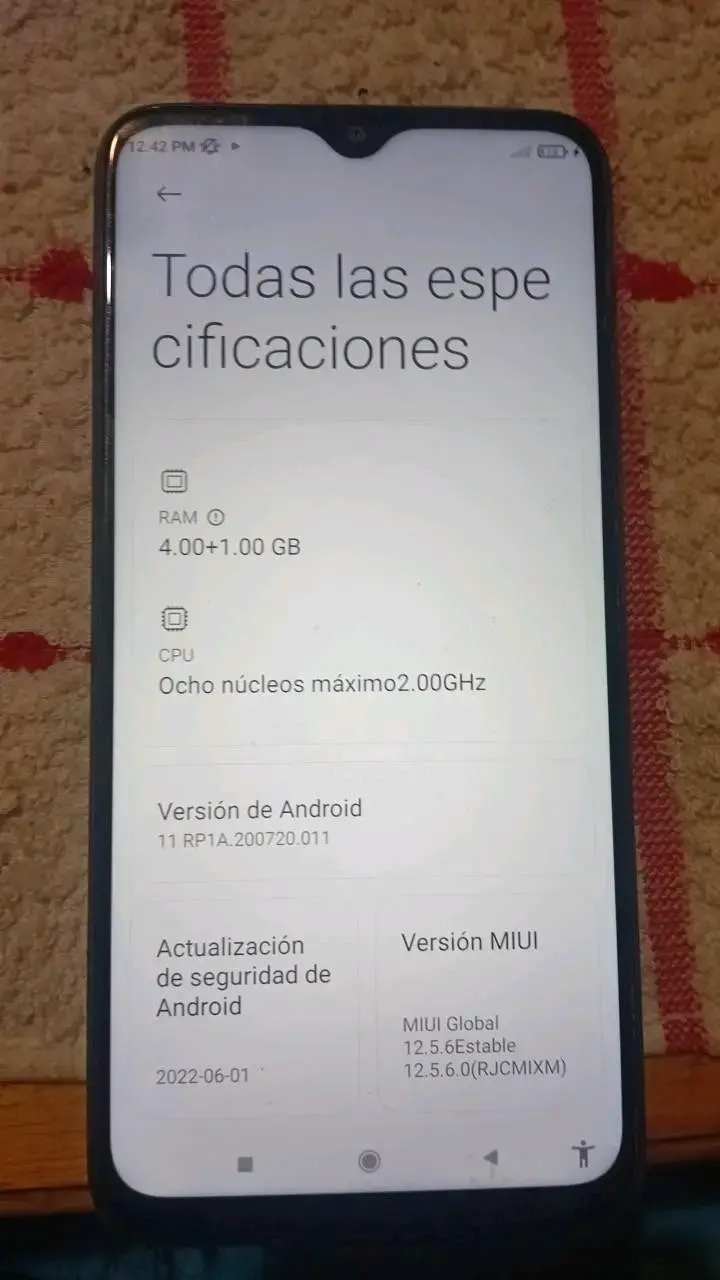 Xiaomi Redmi 9 4GB ram 64GB almacenamiento, usado - 3