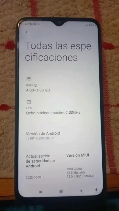 Xiaomi Redmi 9 4GB ram 64GB almacenamiento, usado - miniatura 3