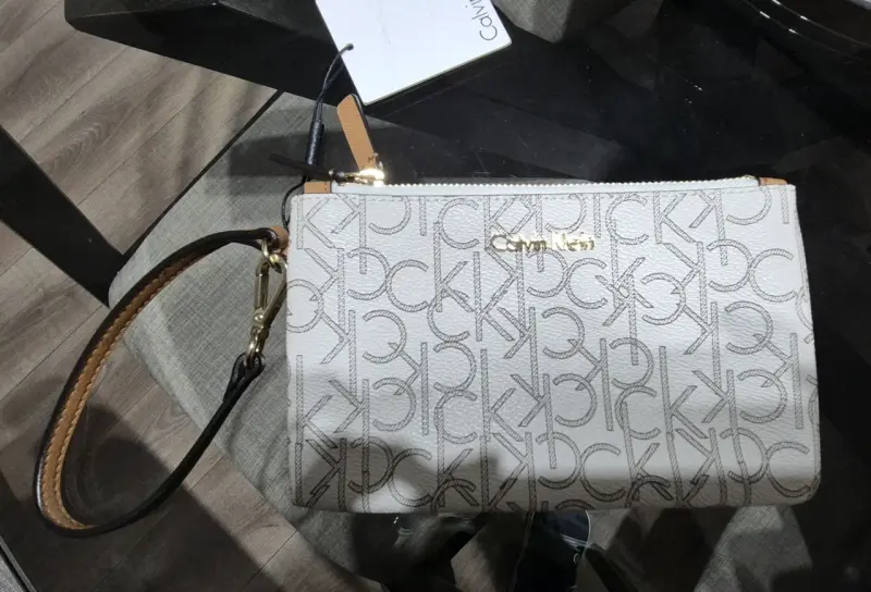 Cartera Calvin Klein - 1