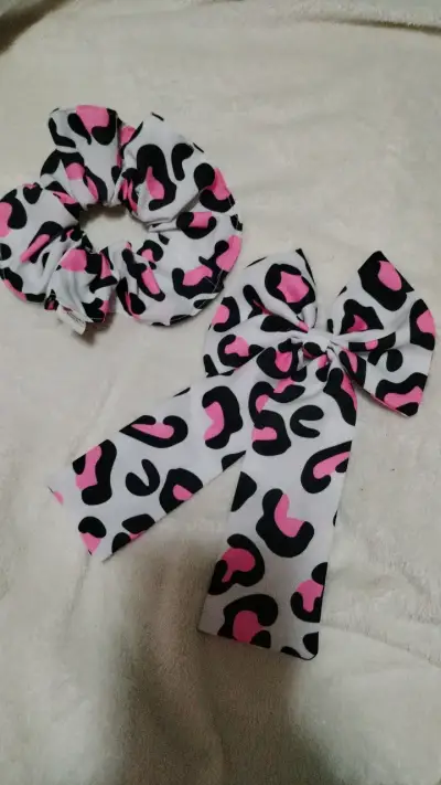 Set de coletero y lazo estampado animal print - miniatura 1