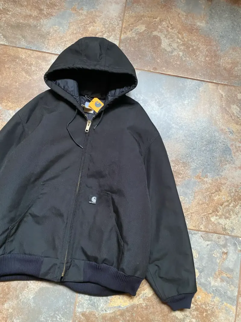 Chaqueta negra con capucha Carhartt - 2