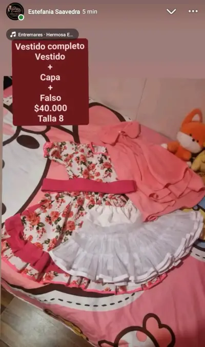 Vestido completo floral con capa y falso - miniatura 1