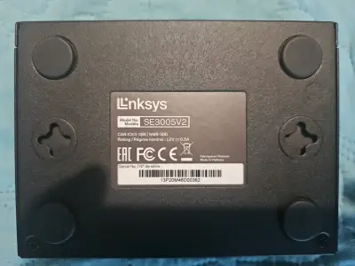 Switch Gigabit de 5 Puertos Linksys SE3005V2 - miniatura 5