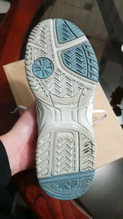 Zapatillas deportivas blancas Asics para mujer - miniatura 4