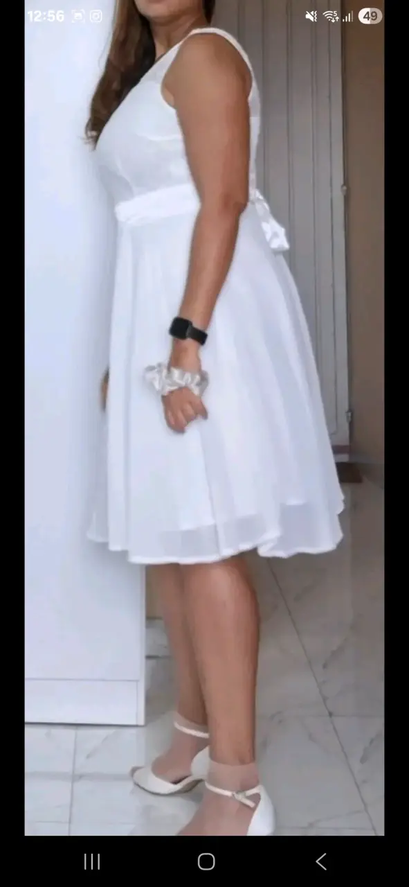Vestido blanco de encaje para mujer - 2
