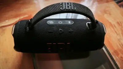 Parlante portátil JBL Charge 6 negro - miniatura 1