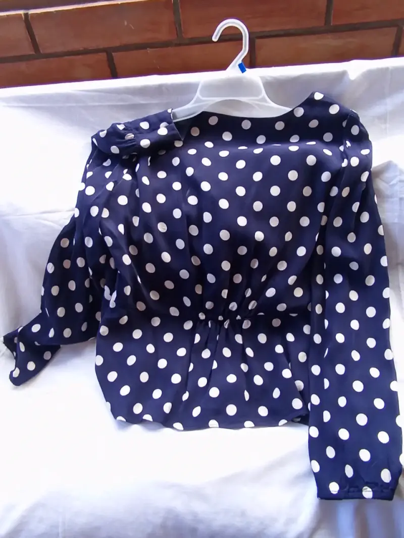 Blusa de lunares azul J.Crew talla 12 - 4