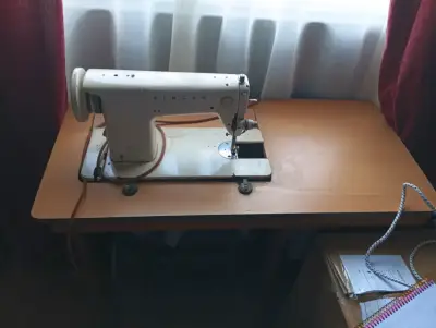 Máquina de Coser Singer Antigua - miniatura 3