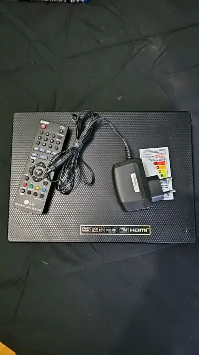 Reproductor Blu-ray LG con control remoto - miniatura 2