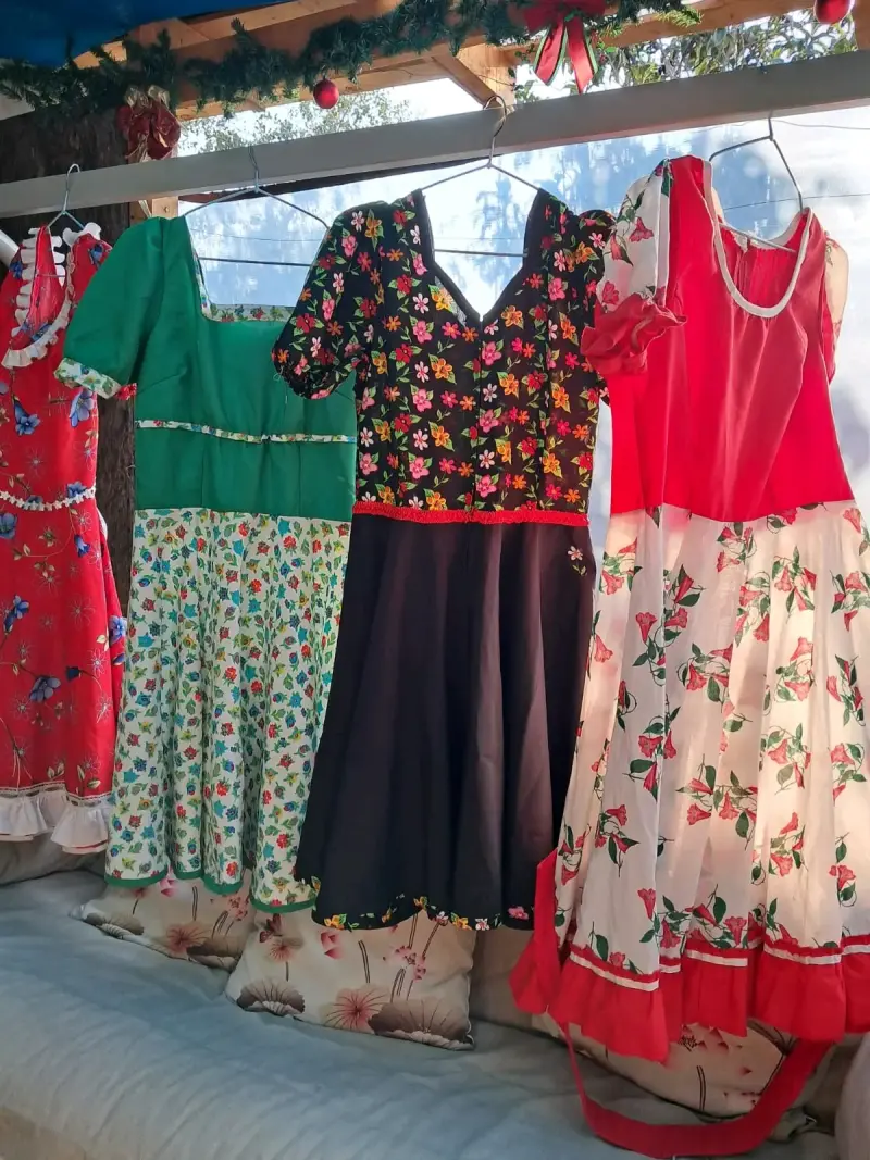 Vestido de fiesta folclórico colorido - 1