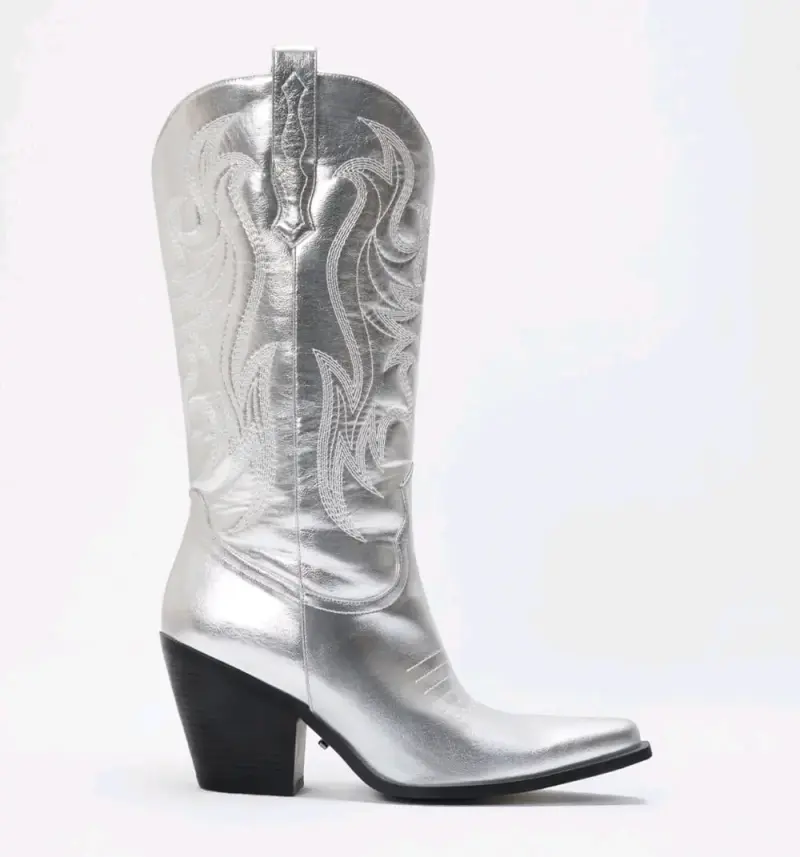 Botas vaqueras plateadas de cuero elegantes - 3