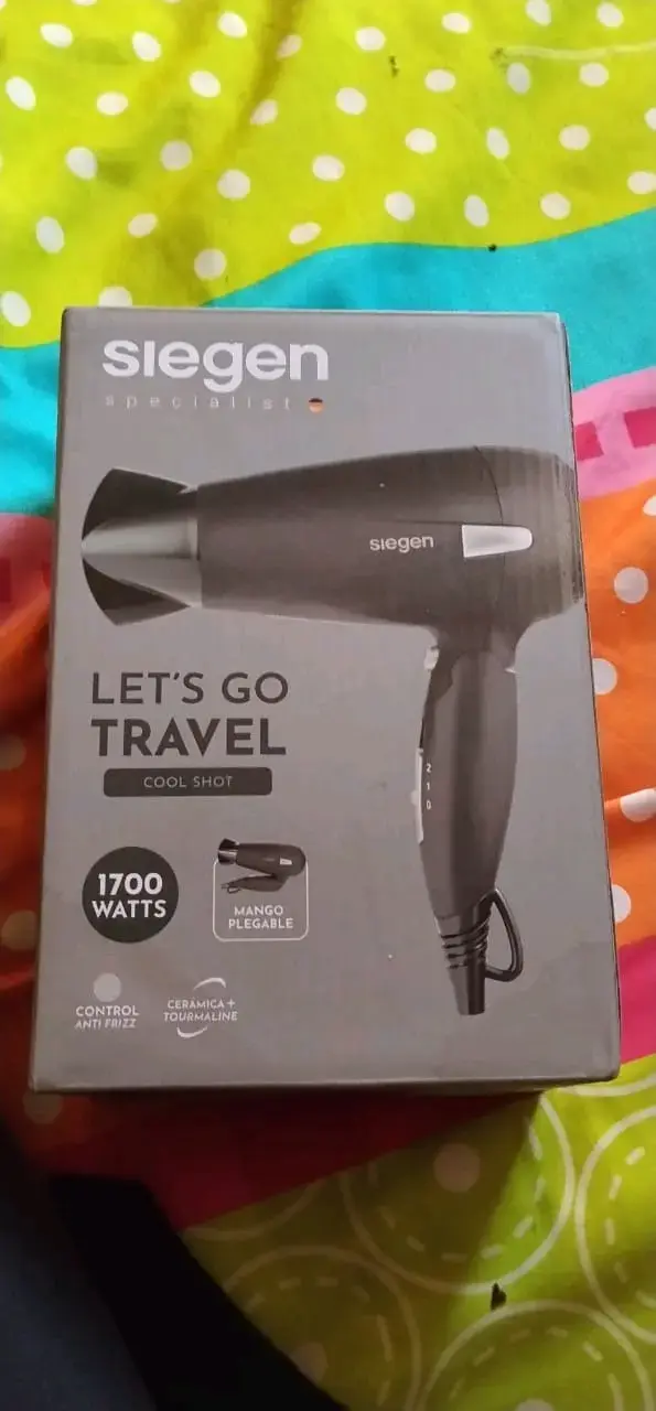 Secador de Pelo Siegen 1700W Mango Plegable