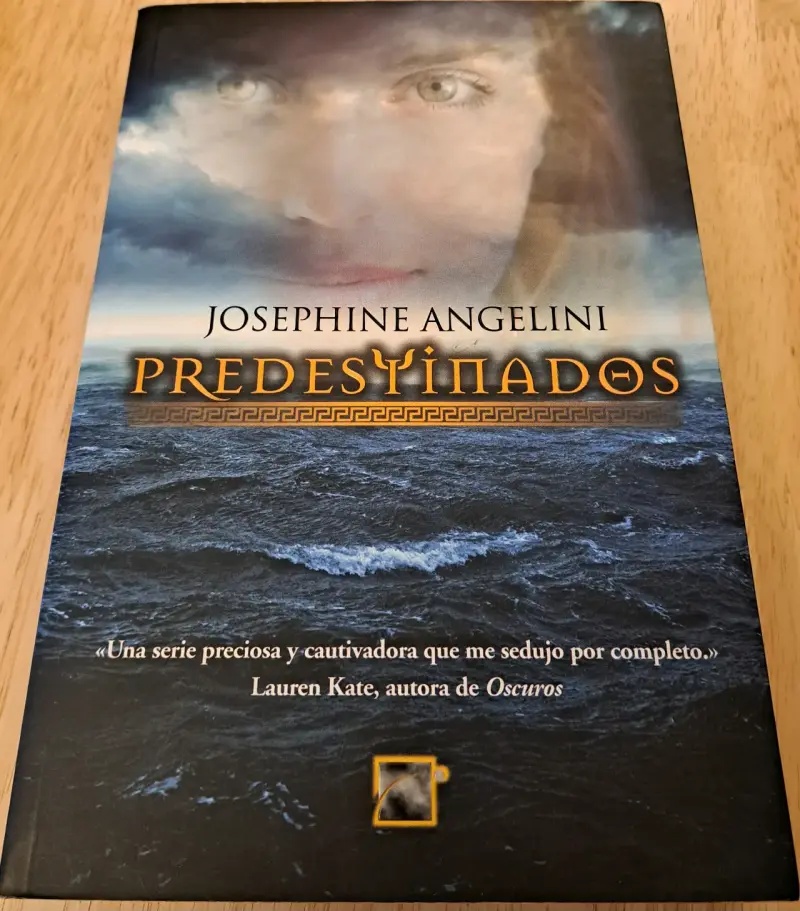 Libro 'Predestinados' de Josephine Angelini - 1
