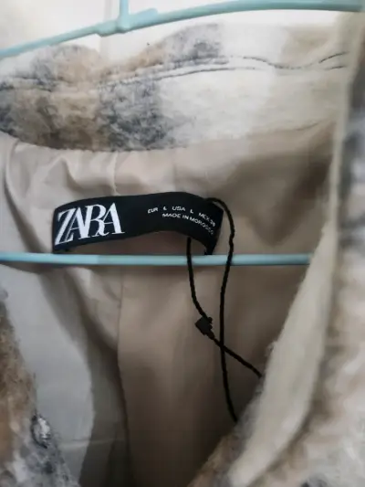 Abrigo de lana a cuadros Zara para mujer - miniatura 2