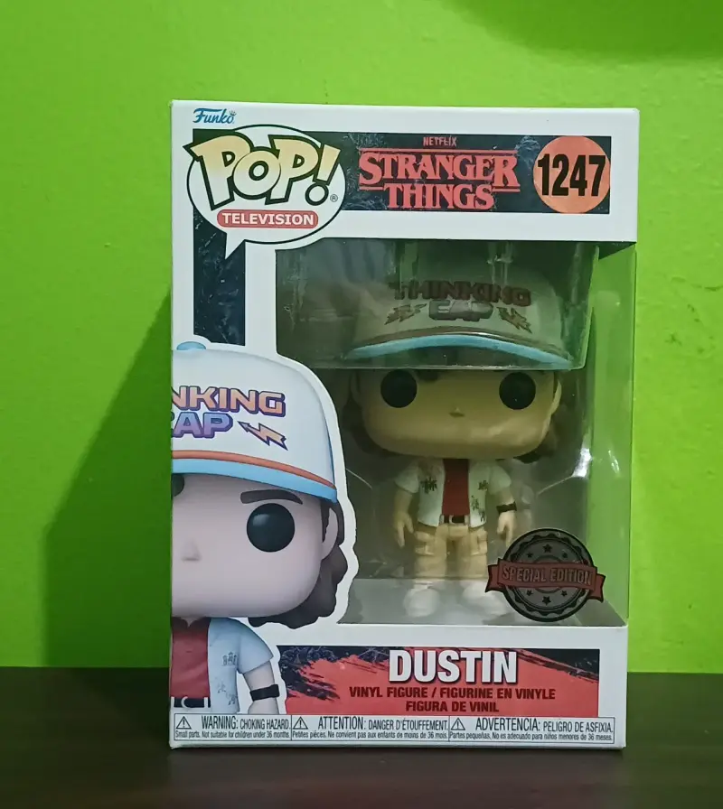 Funko Pop Dustin Stranger Things Edición Especial