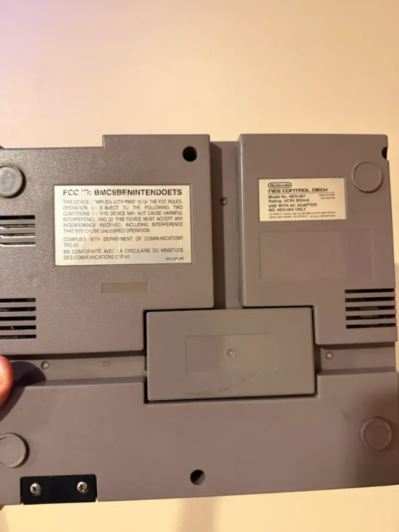 Consola Nintendo NES con juego Super Mario Bros 2 - 3