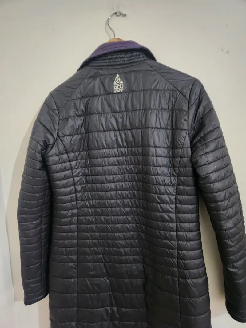 Chaqueta acolchada negra para mujer GeoGraphy - 3