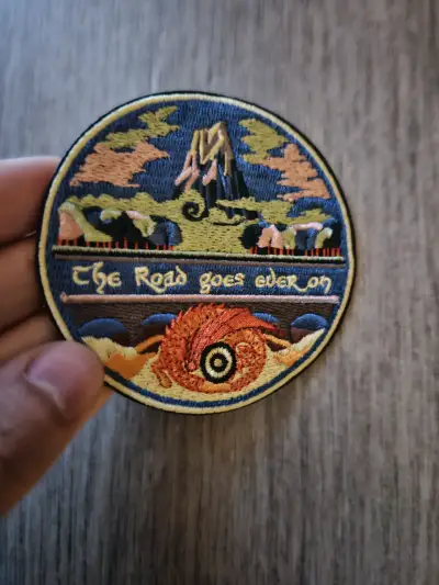 Parche bordado temático El Hobbit - miniatura 2